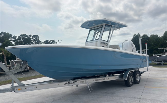 2027 Robalo 266 Cayman 